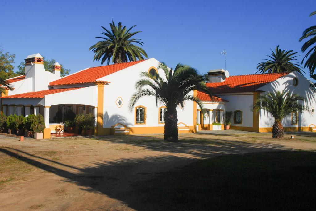 Herdade Da Samarra Hotel Viana do Alentejo Buitenkant foto