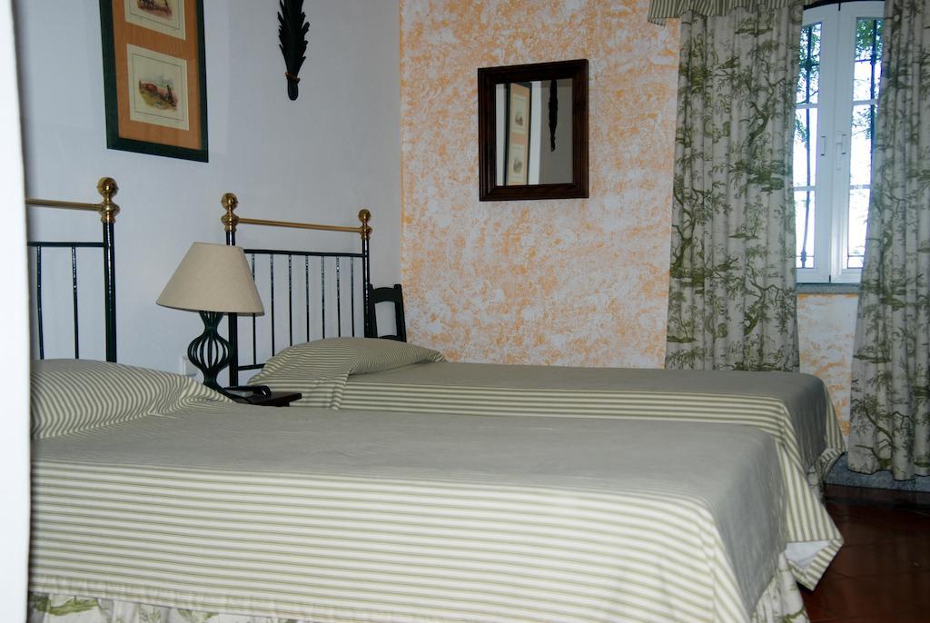 Herdade Da Samarra Hotel Viana do Alentejo Kamer foto